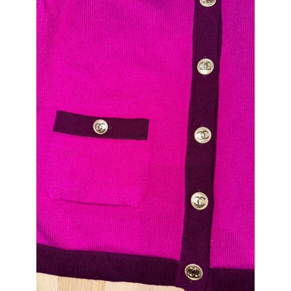 Chanel 20A Purple Pink Cashmere Gold CC Logo Long Sleeve Cardigan Sweater 38 - Picture 6 of 11